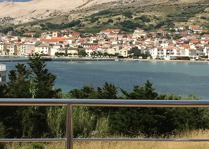Apartamento Matej Pag Town